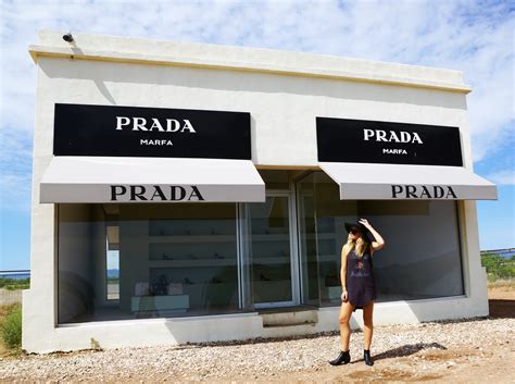 prada marfa shop